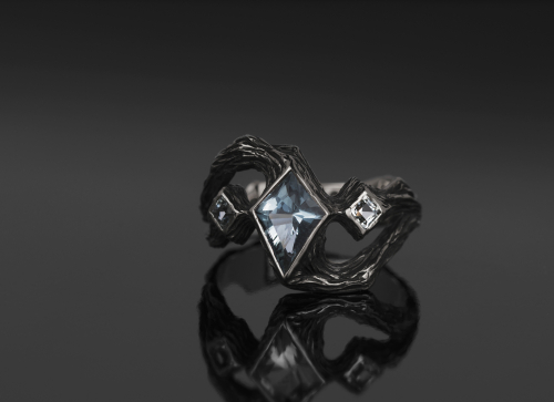 White gold 585, aquamarines