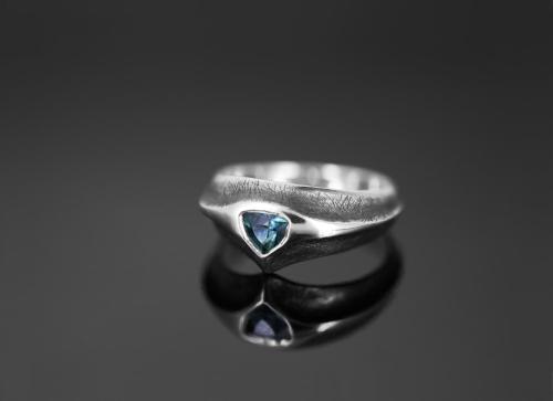 Silver 925, sapphire