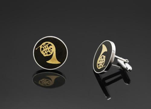 Yellow gold 585, silver 925, ebony