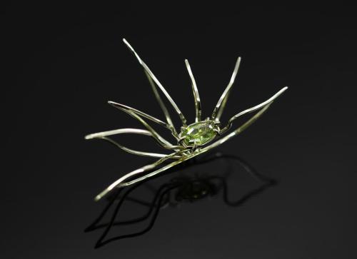 Yellow gold 585, sphene