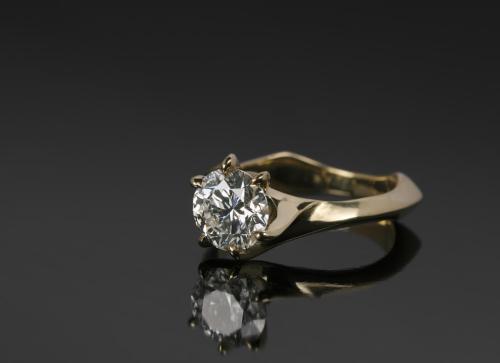 Yellow gold 750, lab grown diamond